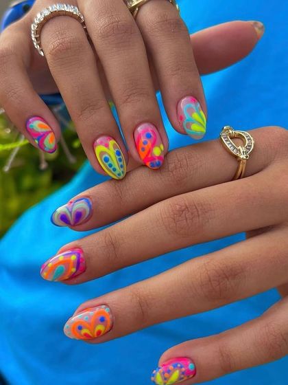 Custom & Creative Nail Art photo 19