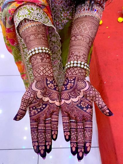 Mitali - Mehendi for Special Occasions Exquisite Bridal Mehendi photo 63