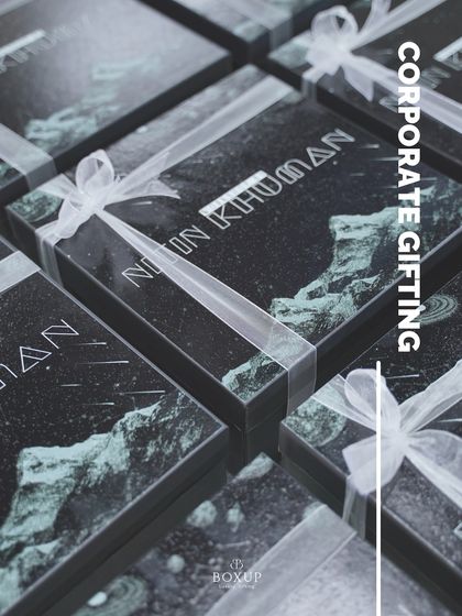 Custom Corporate Hampers photo 5