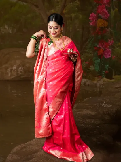 Abhinandan Photography - Maternity Photography Timeless Saree Portraits photo 19