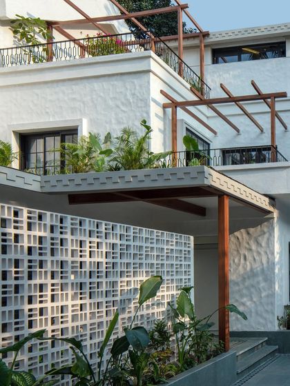 Press & Publications photo 15