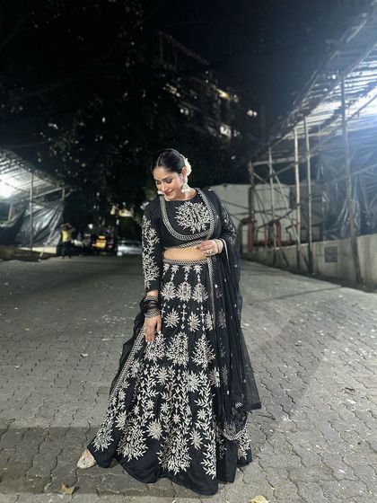 Date The Ramp - Designer & Occasion Wear Rental Celebrity Closet on Rent photo 57