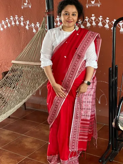 A closer look at my outfit for an event I hosted. The right attire helps me feel confident and connect with the audience, whether I'm on a formal stage or in a casual setting.