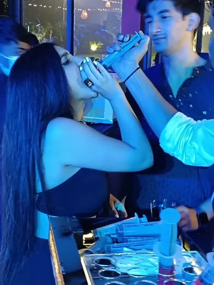 My syringe shots are a huge hit and a perfect icebreaker. A server brings these colourful shots right to your guests, making for great photos and a lot of fun.