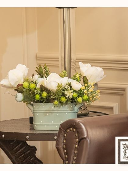 Country Villa Decor - Vintage & Classic Furniture Floral Arrangements & Textiles photo 5