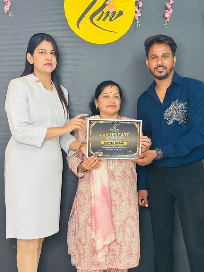 Another proud graduate from my Sumerpur, Rajasthan workshop.