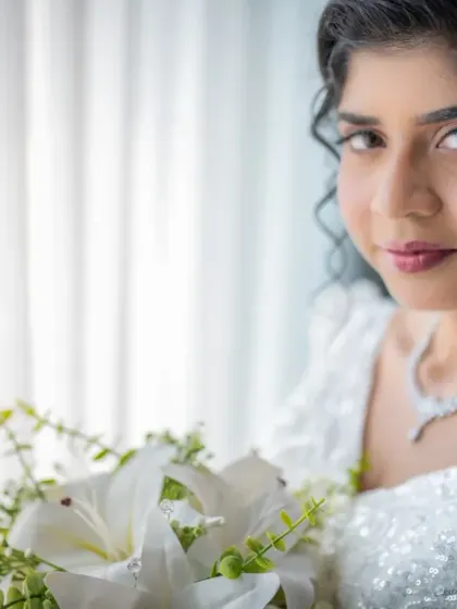 A simple, natural, and beautiful bridal portrait. Using the soft light from a window, we can create stunning and timeless images.