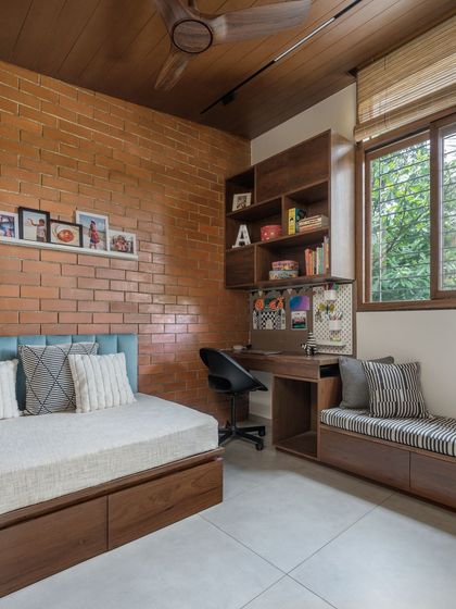 Studio XS - Architectural Design Crafted Living: Penthouse & Villa Interiors photo 8