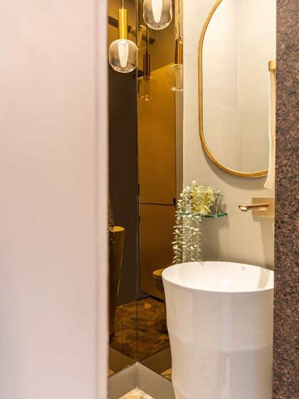 Bathrooms & Powder Rooms: Small Spaces, Big Impact photo 9