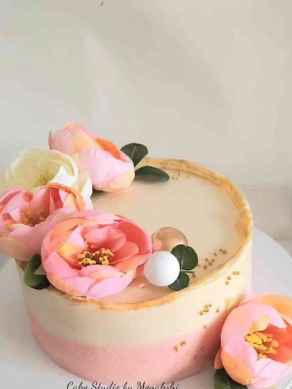 Cake Studio by Menakshi - Special Occasion Cakes Elegant Floral & Buttercream Cakes photo 7