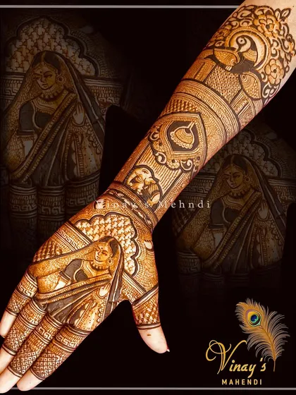 A classic bridal portrait on the palm, a timeless element of wedding mehndi. We start with the basics of facial structure and build up to creating expressive and beautiful portraits.