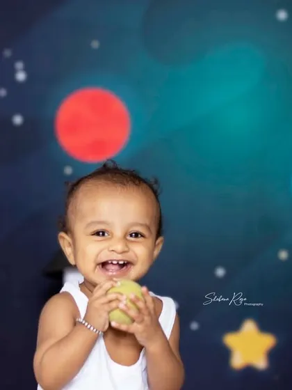 Exploring the solar system one planet at a time. The smiles and giggles during these creative sessions are what I live for.