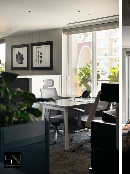 Modern Office Spaces photo 16