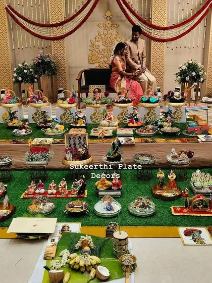 This is one of my largest engagement setups, featuring over 70 platters. I love working on a grand scale to create a truly breathtaking 'seer' presentation that families will talk about for years to come.