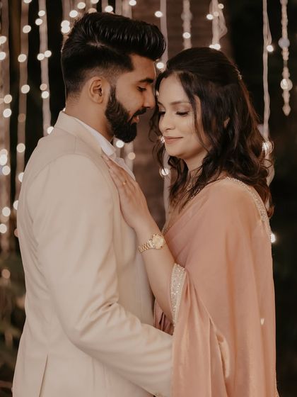 Beginnings: Engagements & Pre-Wedding photo 24