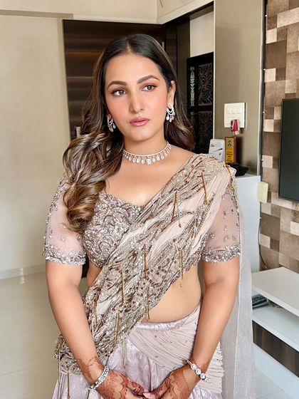 Cocktail & Reception Looks photo 22