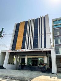 Commercial & Institutional Architecture