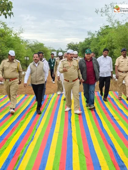 Peepal Baba walks with forest officials and community leaders at the "Oneness Vann" event. This shows the high level of support and recognition our projects receive from both the community and government bodies.