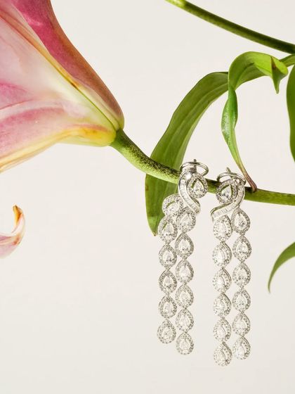 Jewellery Showcase photo 18