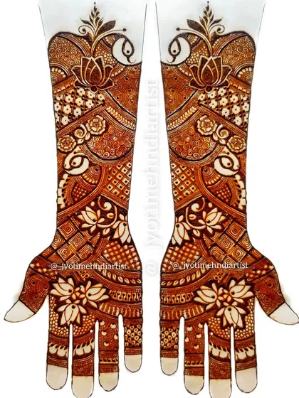 This is the level of detail and perfection you can achieve with my professional course. Here is a full bridal mehndi practice sheet, showcasing intricate peacock and lotus motifs, symmetrical patterns, and clean filler work.