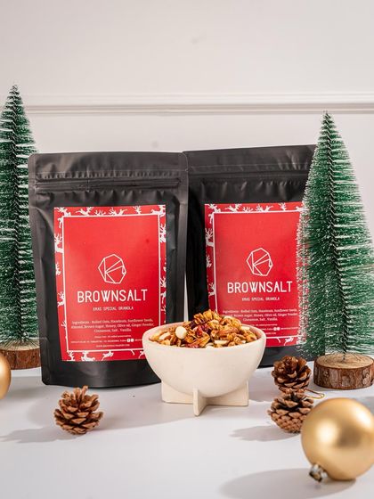 Two packs of our Xmas Special Granola, a perfect gift for health-conscious friends and family during the holidays.