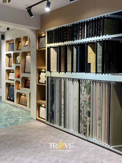 Our tile displays are organized to help you easily compare different textures, colors, and patterns. This section features a wide array of large format tiles, neatly arranged for your browsing convenience.