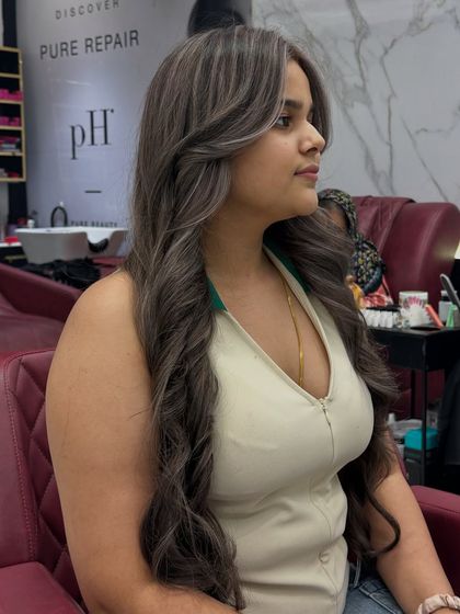 Another beautiful shot of the ash hair color, showing its dimension and shine.