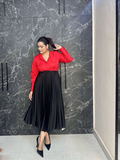 Priyanshi Khandelwal - Personal Fashion Styling Everyday Chic: Modern & Casual Outfits photo 3