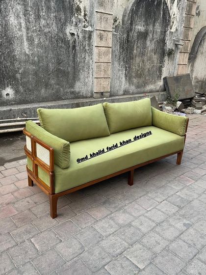 Living Room Seating: Sofas, Daybeds & Benches photo 76