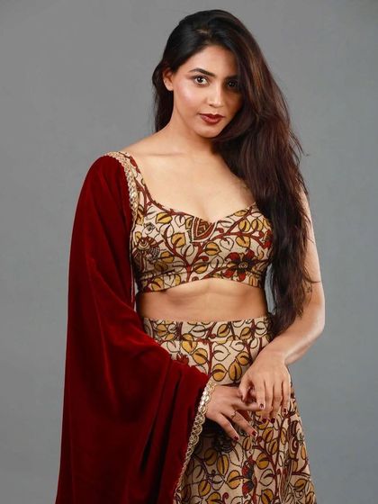 Kalasthree by Tejaswini Anjan Kumar - Custom Occasion Wear A Modern Twist: Indo-Western & Contemporary Wear photo 49