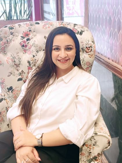 A moment of calm. I believe in sparkling like you mean it, bringing positive energy to my work and life.