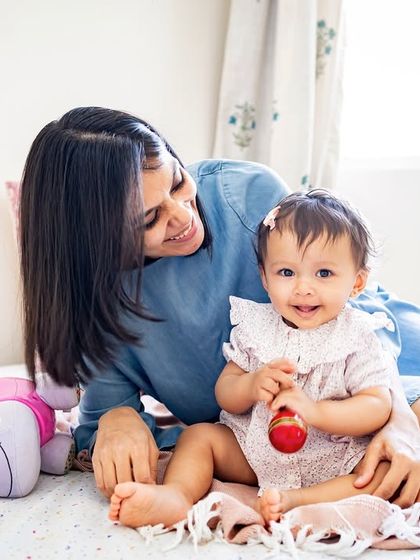 Cuddles & Giggles Photography - Newborn & Baby Photography Cozy & Candid: In Your Own Home photo 11