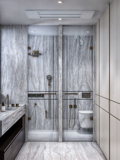 Luxurious & Spa-Inspired Bathrooms photo 23