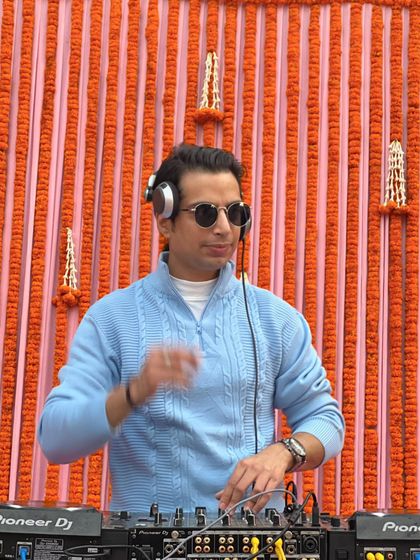 Chetan Kapoor - Wedding DJ Services Vibrant Mehndi & Sundowner Parties photo 14
