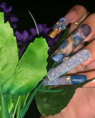Nail Art & Extensions