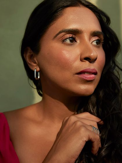 Vidhi Thakur - Portrait & Headshot Photography Studio Portraits: The Art of Stillness photo 7