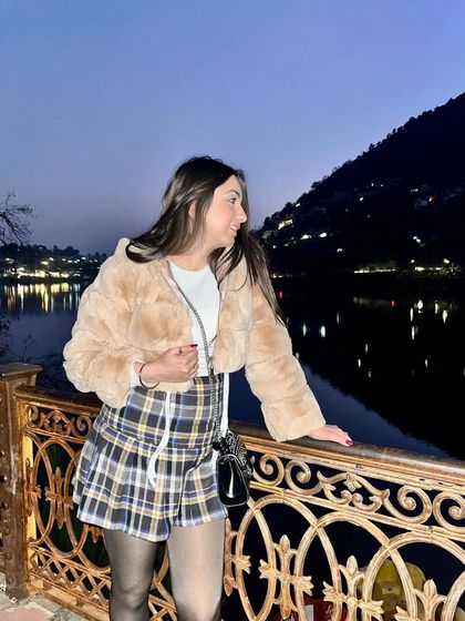 Another view of my cozy and chic winter look by the lake.