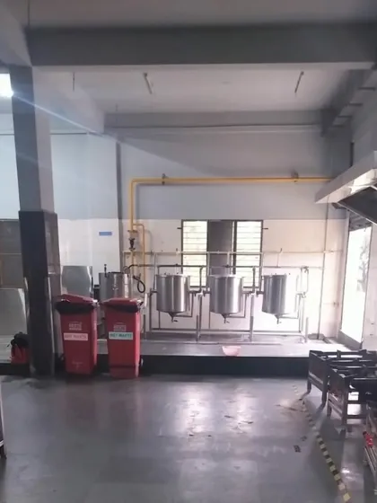 Our kitchen is fitted with large-capacity cooking vessels and a powerful exhaust system, making it suitable for preparing food for hundreds of people.