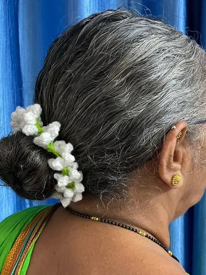 My heart melted when my Aaji asked for one of my crochet gajras. Seeing her wear it with her beautiful saree is the best compliment I could ever receive. This is why I love making things by hand.