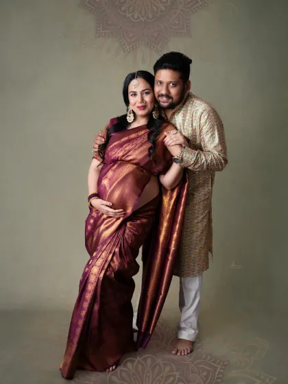 Abhinandan Photography - Maternity Photography Timeless Saree Portraits photo 7