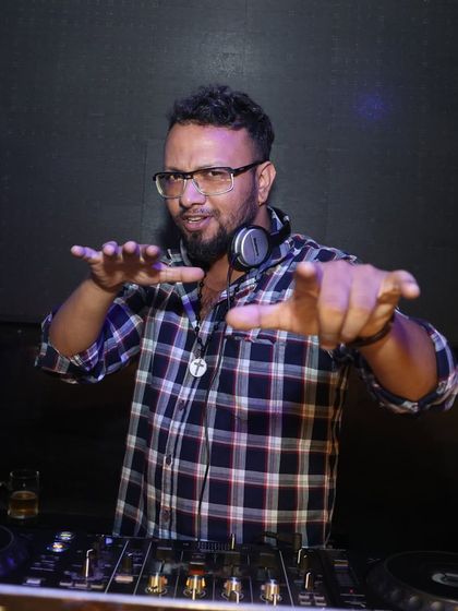 Club & Lounge Gigs photo 36