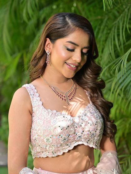 Soft & Radiant Glam photo 47