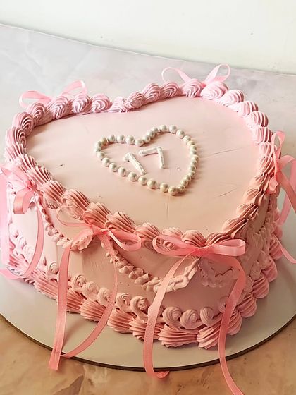 Milestone & Anniversary Cakes photo 14