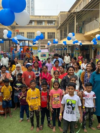 Another group photo from the Diwali party at Wadia Hospital. It was a day filled with balloons, music, and pure, innocent joy.