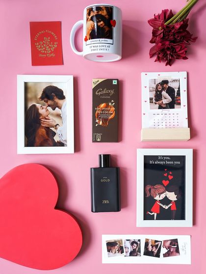 The complete collection of items from the 'Sweetheart's Delight' hamper, ready to make someone's Valentine's Day perfect.