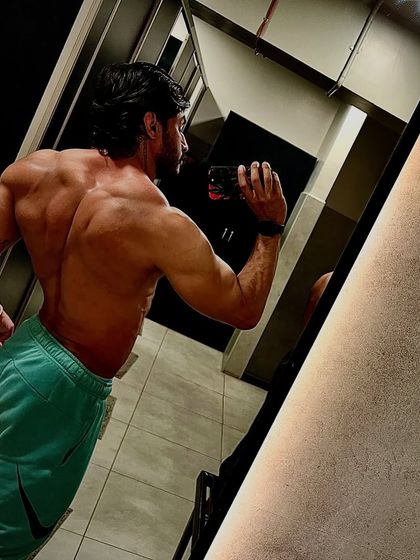 Anupam Adarsh Mishra - Strength and Physique Coaching The Aesthetic Blueprint photo 39