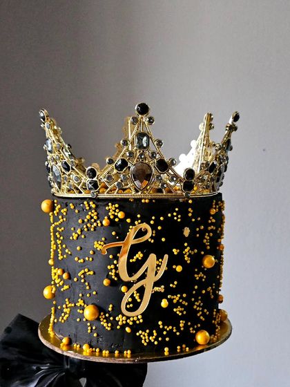 Pink Frost Patisserie - Artisanal Whipped Cream Cakes Elegant & Sophisticated Designs photo 3