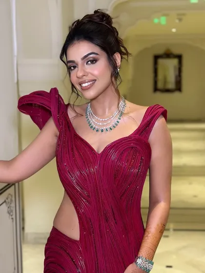 My stunning client dolled up for her cocktail party in a gorgeous Gaurav Gupta gown. I created a sophisticated look with brown sultry eyes and dewy skin.