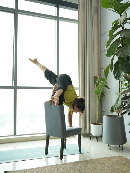 Shashi Prabha Dwivedi - In-Studio Group Yoga for Adults (All Levels) Advanced Asanas & Flows: My Personal Practice photo 34