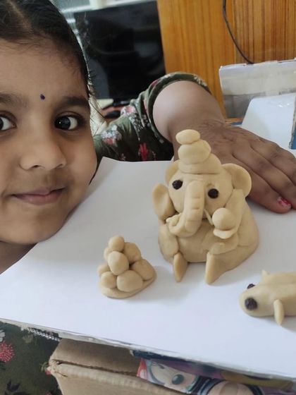 Siksha Montessori - Montessori Preschool & Kindergarten (Ages 2.5-6) Art, Craft & Creative Expression photo 28